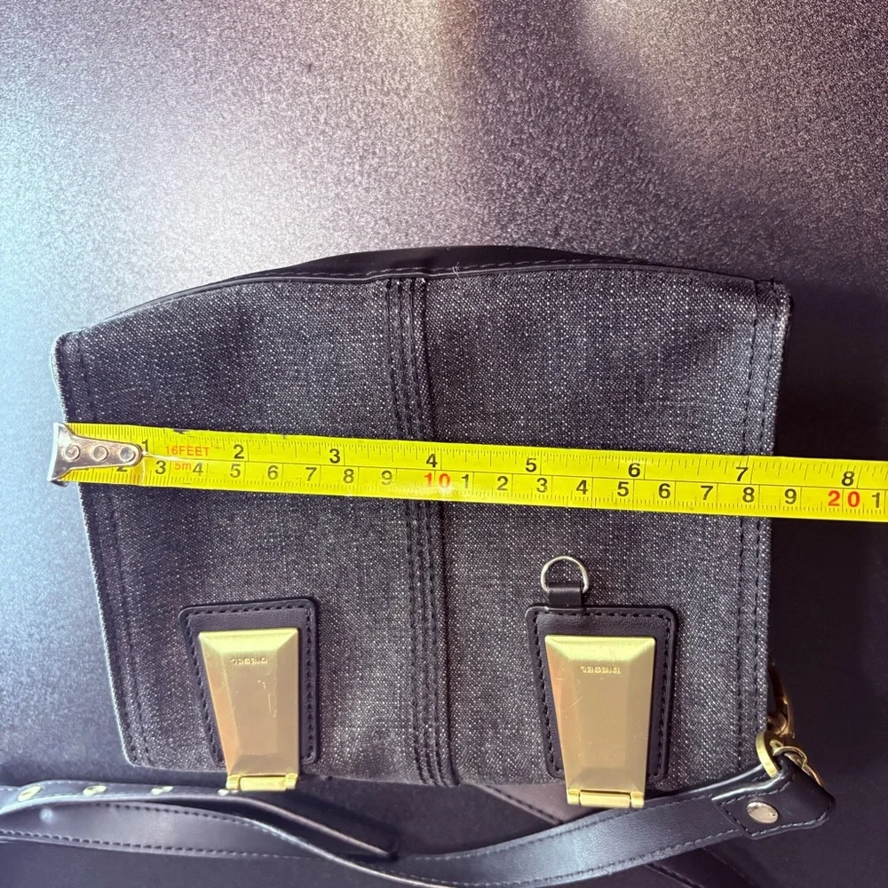 Diesel denim‎ Black and Gold Crossbody Bag purse magnet close zipper bag urban